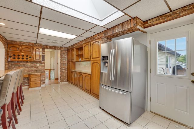 12 Carnation Drive, Nanuet, NY 10954
