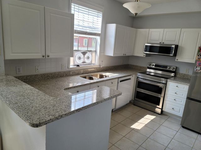 265 GOLDENRAIN DRIVE 265, Celebration, FL 34747