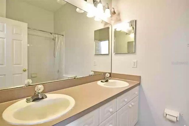 265 GOLDENRAIN DRIVE 265, Celebration, FL 34747