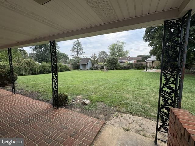 16635 LONGSTREET DR, Williamsport, MD 21795