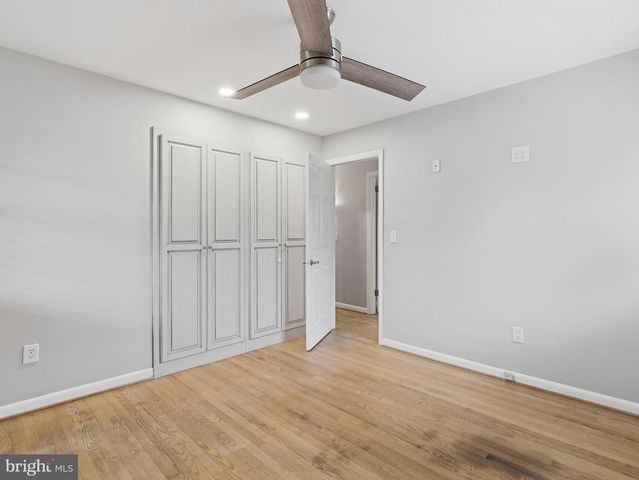 16635 LONGSTREET DR, Williamsport, MD 21795
