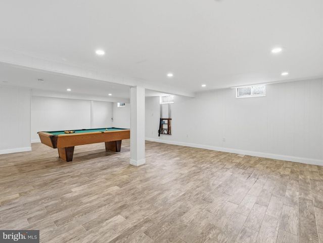 16635 LONGSTREET DR, Williamsport, MD 21795