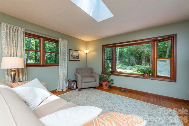 290 Patton Hill Road, Swannanoa, NC 28778