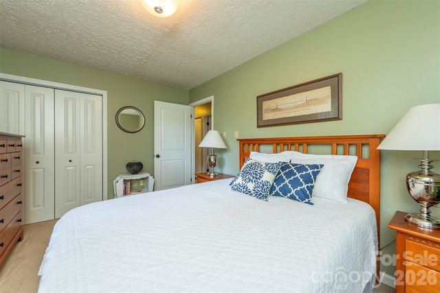 290 Patton Hill Road, Swannanoa, NC 28778