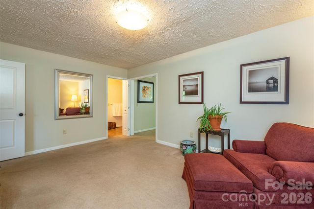 290 Patton Hill Road, Swannanoa, NC 28778