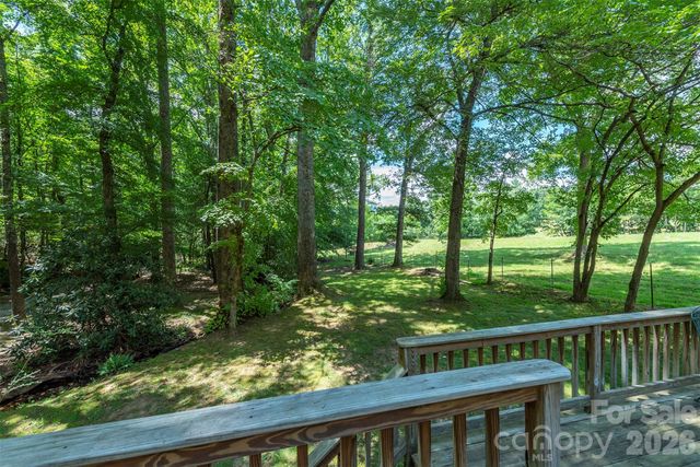 290 Patton Hill Road, Swannanoa, NC 28778