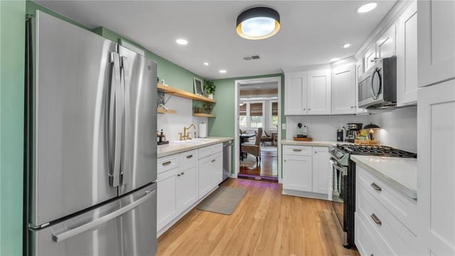 1048 LEXINGTON STREET, Lakeland, FL 33801