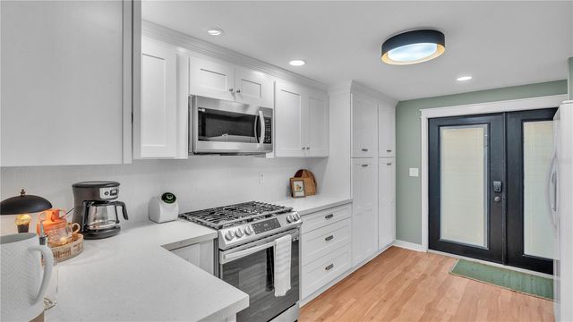 1048 LEXINGTON STREET, Lakeland, FL 33801