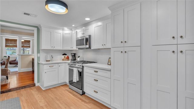 1048 LEXINGTON STREET, Lakeland, FL 33801