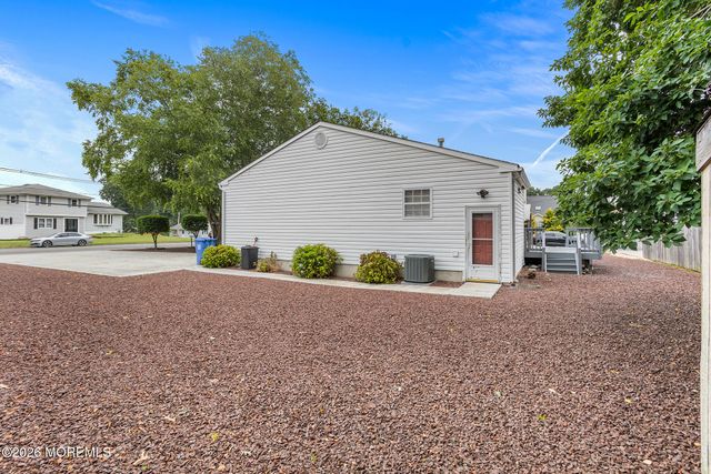 1840 Commonwealth Boulevard, Toms River, NJ 08757