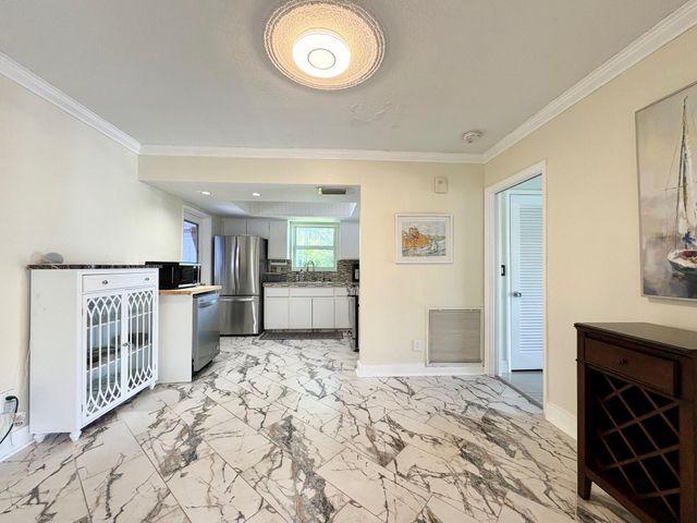 999 SE 6th Terrace, Pompano Beach, FL 33060