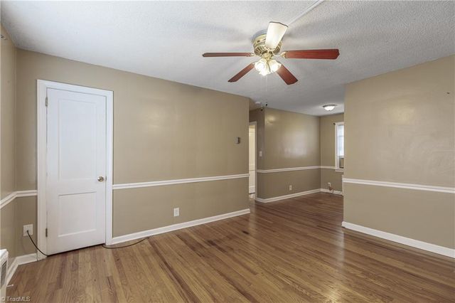 1600 W Front Street 33C, Burlington, NC 27215