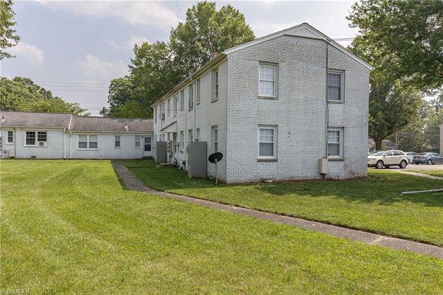 1600 W Front Street 33C, Burlington, NC 27215