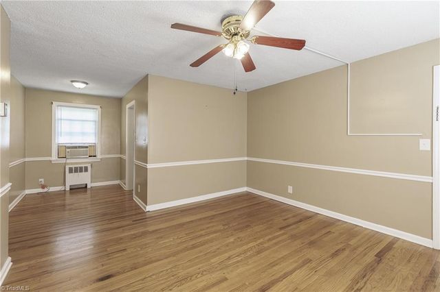 1600 W Front Street 33C, Burlington, NC 27215