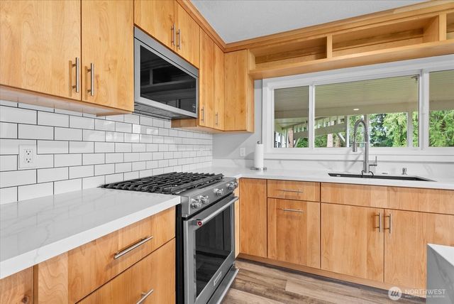 6119 209th Street NE, Arlington, WA 98223