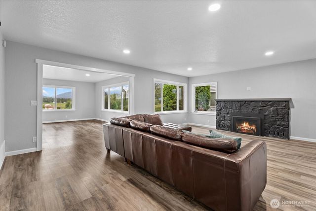 6119 209th Street NE, Arlington, WA 98223