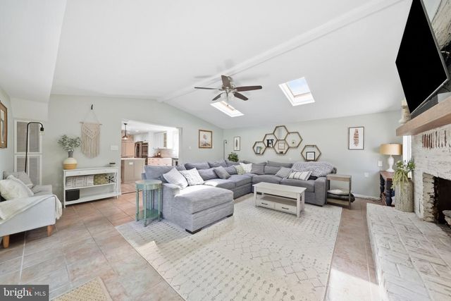 1743 MAYFAIR PL, Crofton, MD 21114
