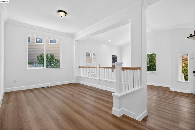 866 Bridgeway Cir, El Sobrante, CA 94803