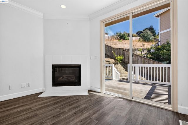 866 Bridgeway Cir, El Sobrante, CA 94803