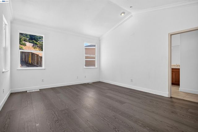 866 Bridgeway Cir, El Sobrante, CA 94803