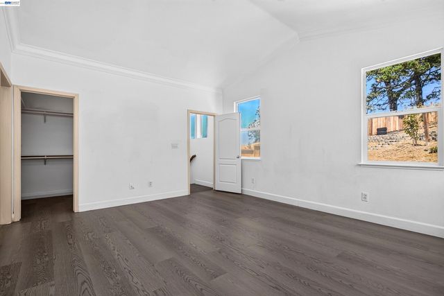 866 Bridgeway Cir, El Sobrante, CA 94803