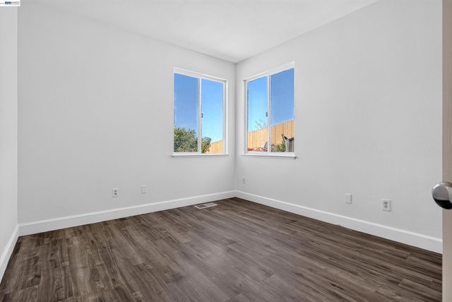 866 Bridgeway Cir, El Sobrante, CA 94803