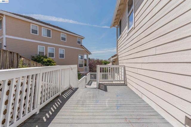 866 Bridgeway Cir, El Sobrante, CA 94803