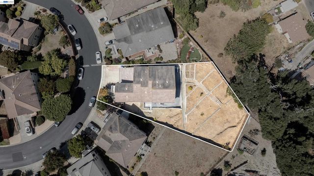 866 Bridgeway Cir, El Sobrante, CA 94803