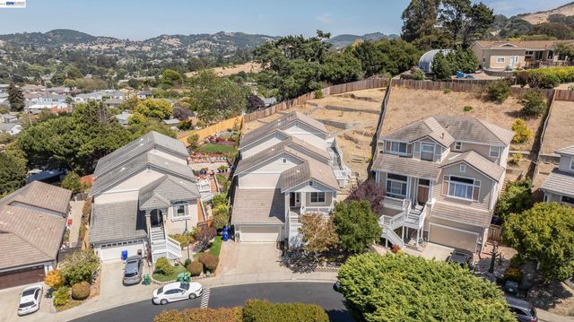866 Bridgeway Cir, El Sobrante, CA 94803