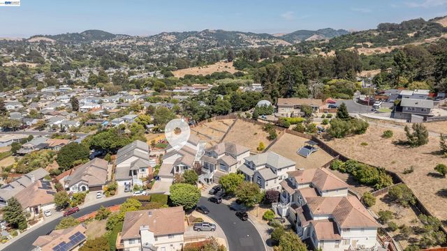866 Bridgeway Cir, El Sobrante, CA 94803