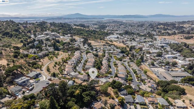 866 Bridgeway Cir, El Sobrante, CA 94803
