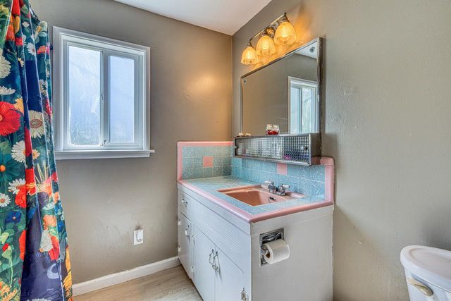 454 Paradise Road, Salinas, CA 93907