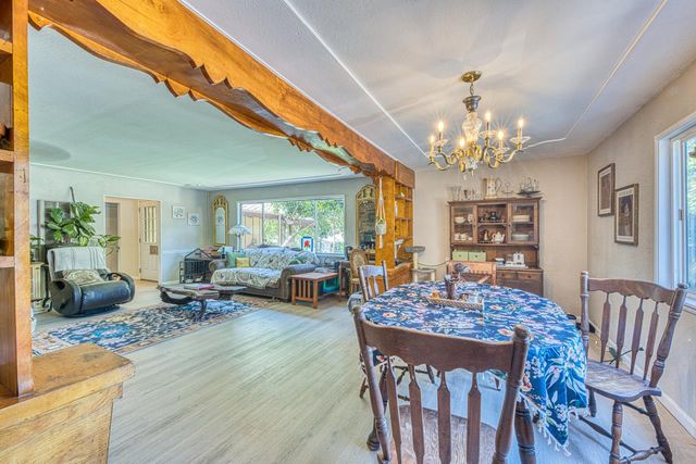 454 Paradise Road, Salinas, CA 93907