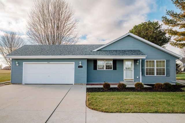 1711 Airport DRIVE, Hartford, WI 53027