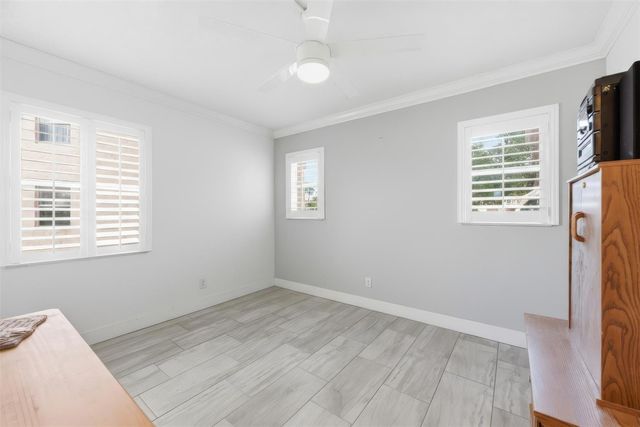 9460 Sunrise Lakes Boulevard 112, Sunrise, FL 33322