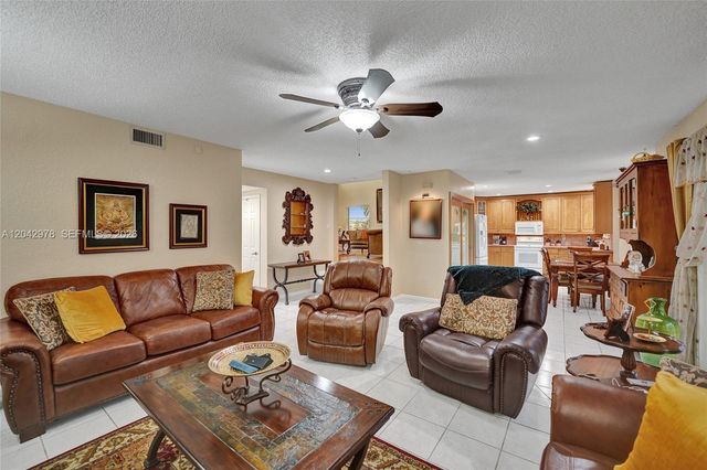 16091 La Costa Drive, Weston, FL 33326