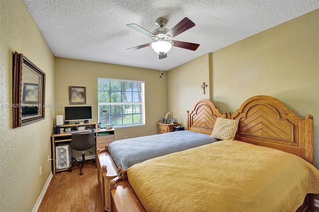 16091 La Costa Drive, Weston, FL 33326