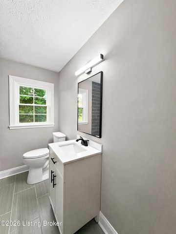 6215 Fox Ave, Louisville, KY 40272