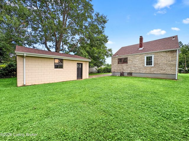 6215 Fox Ave, Louisville, KY 40272