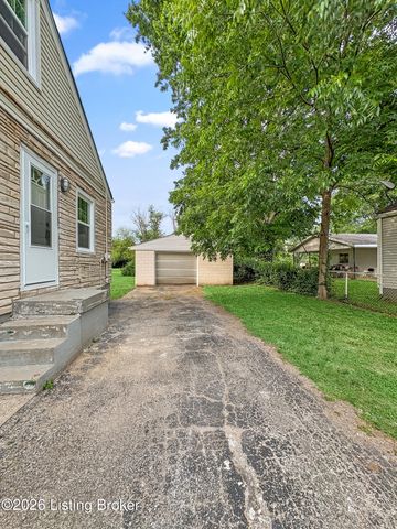 6215 Fox Ave, Louisville, KY 40272