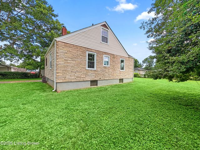 6215 Fox Ave, Louisville, KY 40272