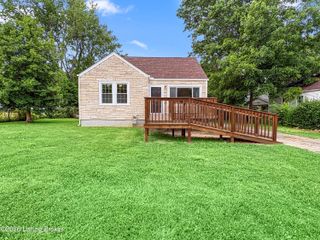 6215 Fox Ave, Louisville, KY 40272