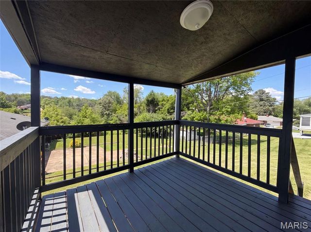 9641 Halls Ferry Road, St Louis, MO 63136