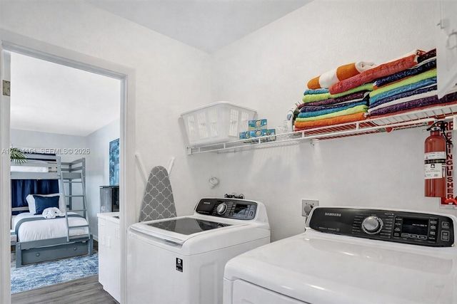 1426 Coolidge St, Hollywood, FL 33020