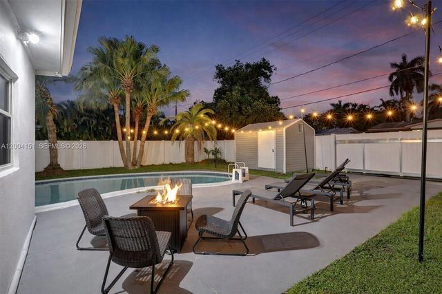 1426 Coolidge St, Hollywood, FL 33020