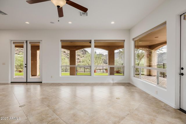 18685 E AGUA Vista, Black Canyon City, AZ 85324