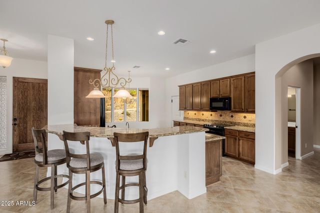 18685 E AGUA Vista, Black Canyon City, AZ 85324