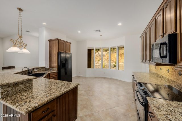 18685 E AGUA Vista, Black Canyon City, AZ 85324