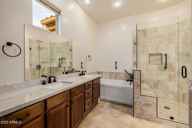 18685 E AGUA Vista, Black Canyon City, AZ 85324