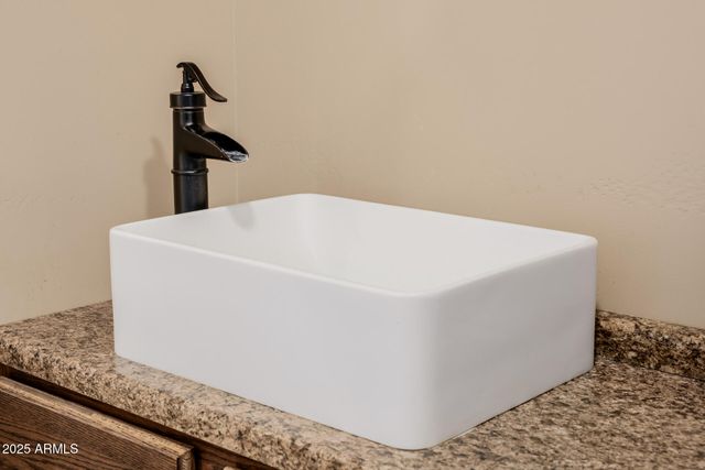 18685 E AGUA Vista, Black Canyon City, AZ 85324